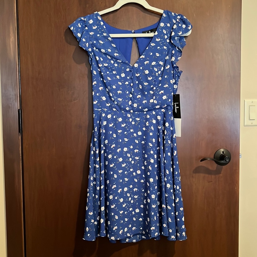 Lulu’s Blue floral dress